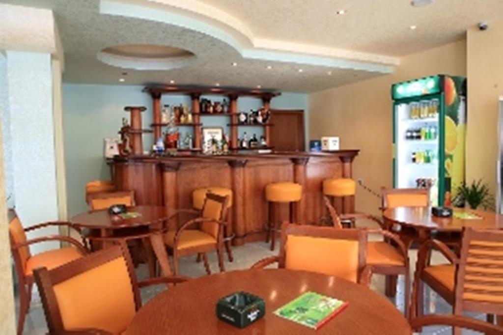Dreams Family Hotel Nessebar Extérieur photo